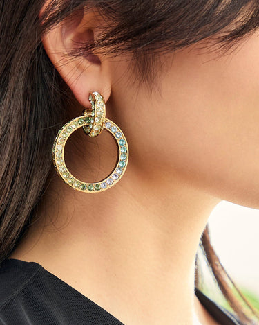 Oscar de la Renta(オスカー デ ラ レンタ)のピアス結婚式やパーティーにぴったりのレンタルアイテム。