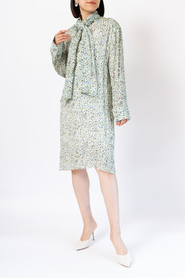 Acne Studios(アクネ ストゥディオズ)のミディドレス結婚式やパーティーにぴったりのレンタルアイテム。