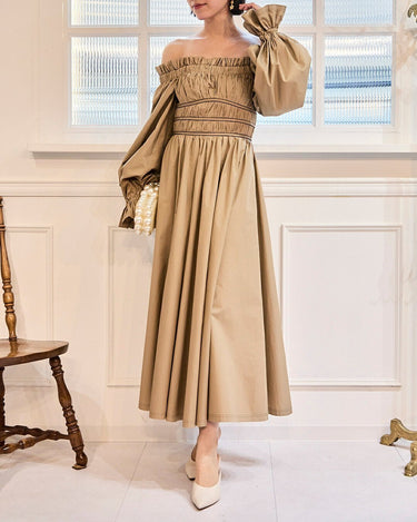 Aje(アジェ)のロングドレス結婚式やパーティーにぴったりのレンタルアイテム。