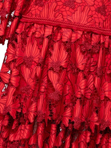 Alexis(アレクシス)のミディドレス結婚式やパーティーにぴったりのレンタルアイテム。