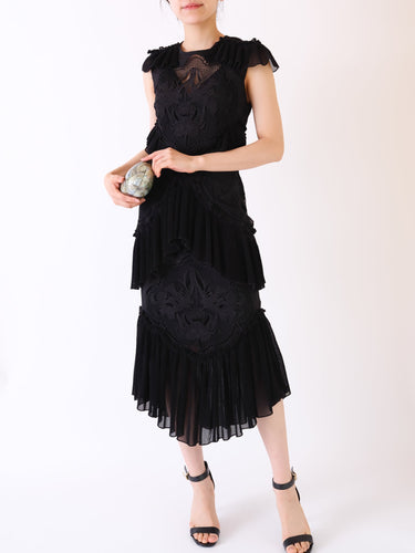 Alice McCall(アリス マッコール)のミディドレス結婚式やパーティーにぴったりのレンタルアイテム。