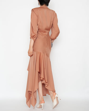 AnnaRita N(アンナリタ エンネ)のミディドレス結婚式やパーティーにぴったりのレンタルアイテム。