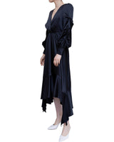 AnnaRita N(アンナリタ エンネ)のミディドレス結婚式やパーティーにぴったりのレンタルアイテム。