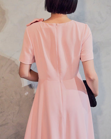 Badgley Mischka(バッジェリー ミシュカ)のロングドレス結婚式やパーティーにぴったりのレンタルアイテム。