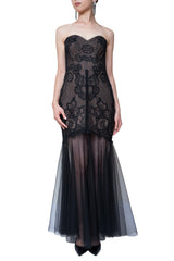 Bcbgmaxazria(ビーシービージーマックスアズリア)のロングドレス結婚式やパーティーにぴったりのレンタルアイテム。