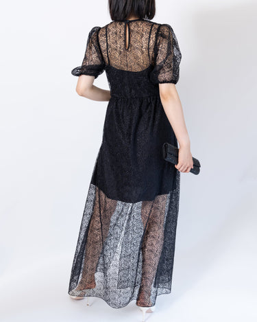 Be Blumarine(ビー ブルマリン)のロングドレス結婚式やパーティーにぴったりのレンタルアイテム。