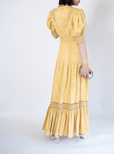 ByTiMo(バイティモ)のロングドレス結婚式やパーティーにぴったりのレンタルアイテム。