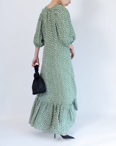 ByTiMo(バイティモ)のロングドレス結婚式やパーティーにぴったりのレンタルアイテム。