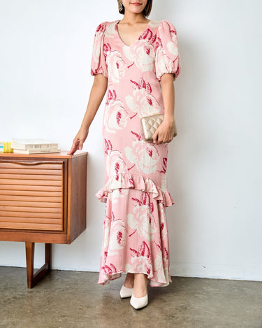 ByTiMo(バイティモ)のロングドレス結婚式やパーティーにぴったりのレンタルアイテム。