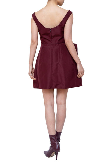 Carven(カルヴェン)のミニドレス結婚式やパーティーにぴったりのレンタルアイテム。