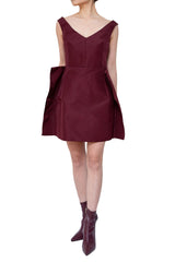 Carven(カルヴェン)のミニドレス結婚式やパーティーにぴったりのレンタルアイテム。