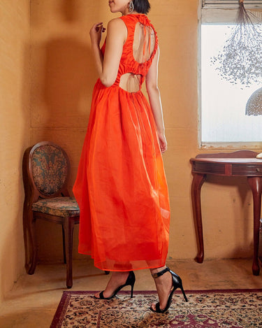 Cecilie Bahnsen(セシリー バンセン)のロングドレス結婚式やパーティーにぴったりのレンタルアイテム。