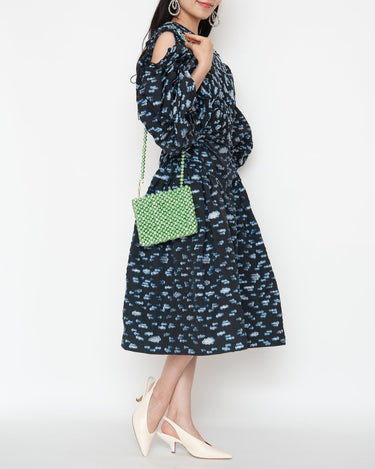 Cecilie Bahnsen(セシリー バンセン)のミディドレス結婚式やパーティーにぴったりのレンタルアイテム。