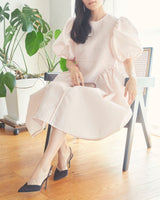 Cecilie Bahnsen(セシリー バンセン)のミディドレス結婚式やパーティーにぴったりのレンタルアイテム。