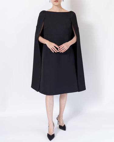 Celford(セルフォード)のミディドレス結婚式やパーティーにぴったりのレンタルアイテム。