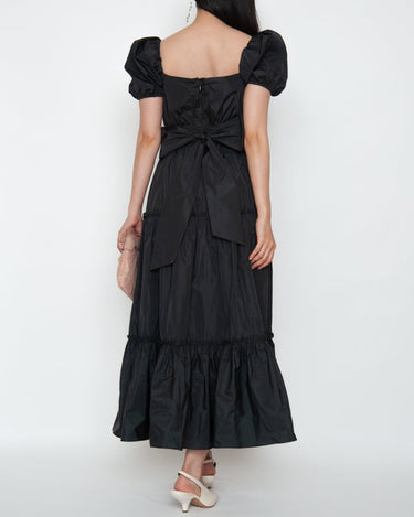 Cinq à Sept(サンク ア セプト)のロングドレス結婚式やパーティーにぴったりのレンタルアイテム。