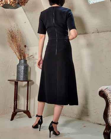 Dion Lee(ディオン リー)のミディドレス結婚式やパーティーにぴったりのレンタルアイテム。