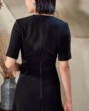 Dion Lee(ディオン リー)のミディドレス結婚式やパーティーにぴったりのレンタルアイテム。