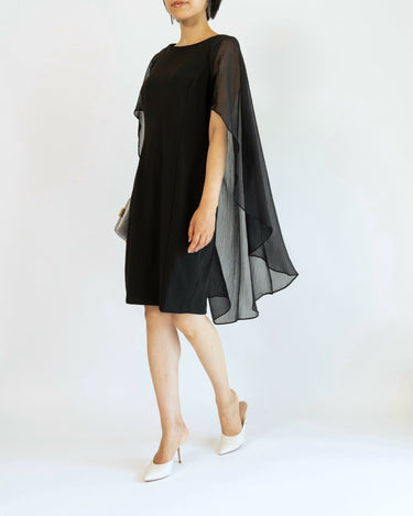 DKNY(ダナキャランニューヨーク)のミディドレス結婚式やパーティーにぴったりのレンタルアイテム。