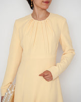 Emilia Wickstead(エミリア ウィックステッド)のミディドレス結婚式やパーティーにぴったりのレンタルアイテム。