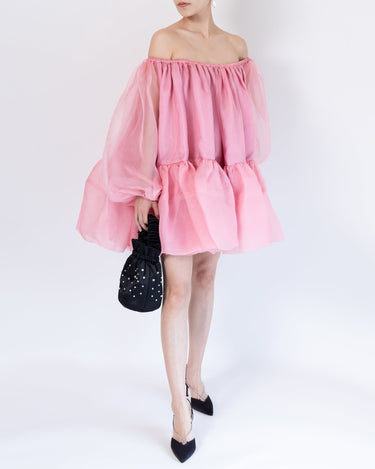 Ganni(ガニー)のハンドバッグ結婚式やパーティーにぴったりのレンタルアイテム。