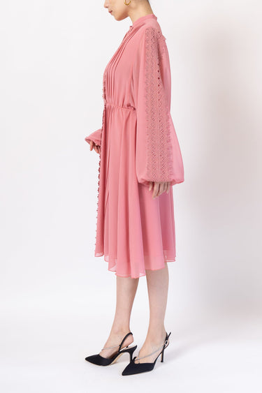 Giamba(ジャンバ)のミディドレス結婚式やパーティーにぴったりのレンタルアイテム。