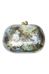 Grace Continental(グレース コンチネンタル)のクラッチ結婚式やパーティーにぴったりのレンタルアイテム。