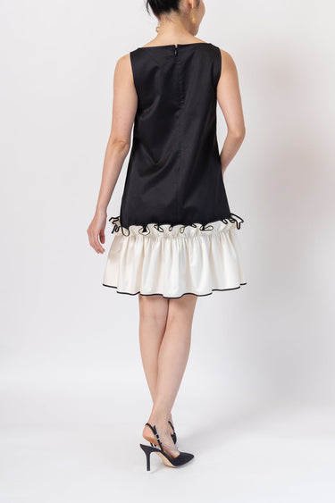 Huishan Zhang(フーシャン ツァン)のミニドレス結婚式やパーティーにぴったりのレンタルアイテム。