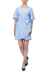 Hyfve(ハイファイブ)のミニドレス結婚式やパーティーにぴったりのレンタルアイテム。