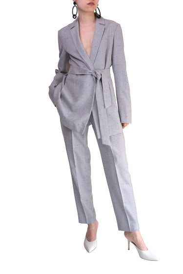 ICB(アイシービー)のパンツセットアップ結婚式やパーティーにぴったりのレンタルアイテム。