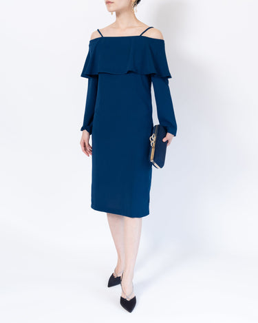 Iris & Ink(アイリス & インク)のミディドレス結婚式やパーティーにぴったりのレンタルアイテム。