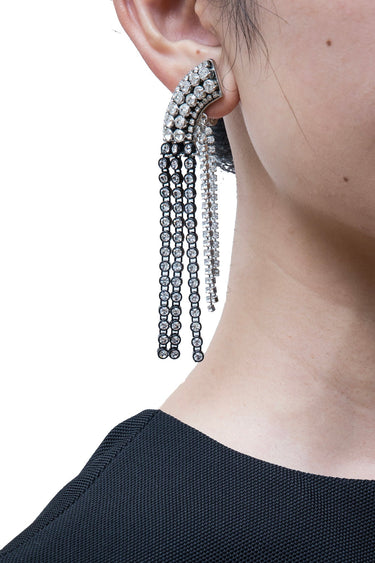 Iris47(イリスフォーセブン)のイヤリング結婚式やパーティーにぴったりのレンタルアイテム。