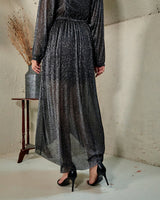 Iro(イロ)のロングドレス結婚式やパーティーにぴったりのレンタルアイテム。