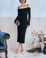 Jacquemus(ジャックムス)のミディドレス結婚式やパーティーにぴったりのレンタルアイテム。