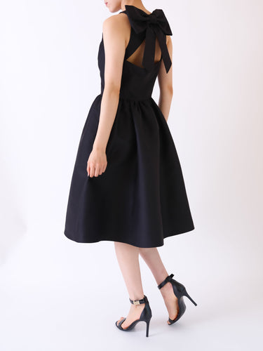 Kate Spade NEW YORK(ケイト スペード ニューヨーク)のミディドレス結婚式やパーティーにぴったりのレンタルアイテム。