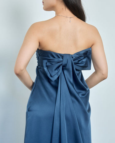 Bcbgmaxazria(ビーシービージーマックスアズリア)のロングドレス結婚式やパーティーにぴったりのレンタルアイテム。