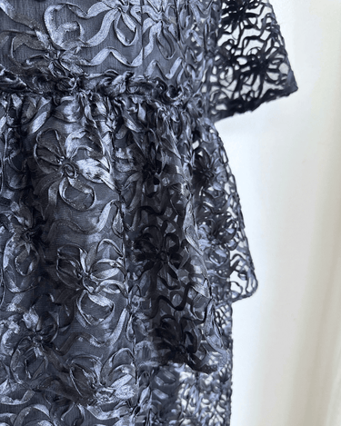 Ganni(ガニー)のミディドレス結婚式やパーティーにぴったりのレンタルアイテム。