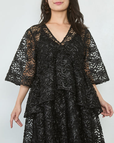 Ganni(ガニー)のミディドレス結婚式やパーティーにぴったりのレンタルアイテム。