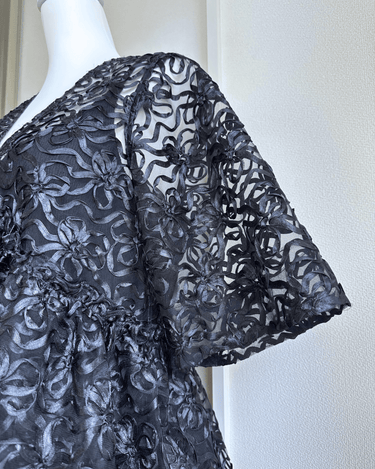 Ganni(ガニー)のミディドレス結婚式やパーティーにぴったりのレンタルアイテム。