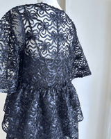 Ganni(ガニー)のミディドレス結婚式やパーティーにぴったりのレンタルアイテム。