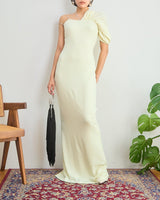 Oríré(オリレ)のロングドレス結婚式やパーティーにぴったりのレンタルアイテム。