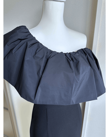 Rebecca Vallance(レベッカ ヴァランス)のミディドレス結婚式やパーティーにぴったりのレンタルアイテム。