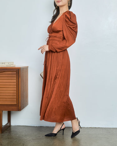 Ulla Johnson(ウラ ジョンソン)のロングドレス結婚式やパーティーにぴったりのレンタルアイテム。