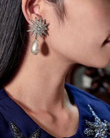 Kenneth Jay Lane(ケネス ジェイ レーン )のイヤリング結婚式やパーティーにぴったりのレンタルアイテム。