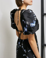 Ganni(ガニー)のミディドレス結婚式やパーティーにぴったりのレンタルアイテム。