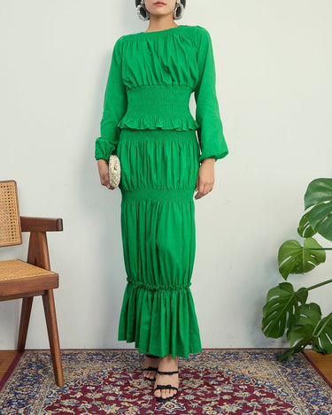 Oríré(オリレ)のロングドレス結婚式やパーティーにぴったりのレンタルアイテム。