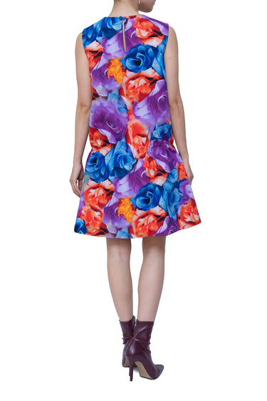 M / mika ninagawa(エム/ミカ ニナガワ)のひざ丈ドレス結婚式やパーティーにぴったりのレンタルアイテム。