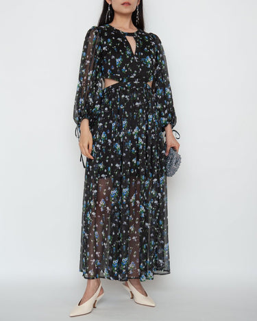 Maje(マージュ)のロングドレス結婚式やパーティーにぴったりのレンタルアイテム。