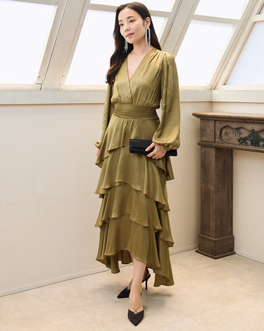 レンタルドレス |Maje(マージュ)|サテンティアード フィッシュテールドレス|結婚式・二次会・パーティー