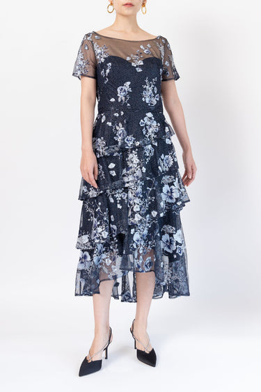 Marchesa Notte(マルケッサ ノッテ)のミディドレス結婚式やパーティーにぴったりのレンタルアイテム。